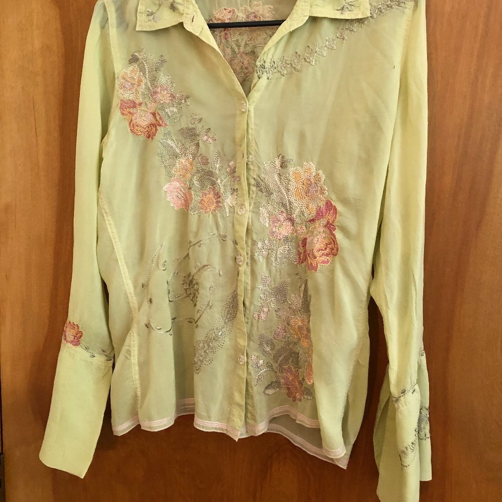 Ladies Johnny Was Blouse Size medium